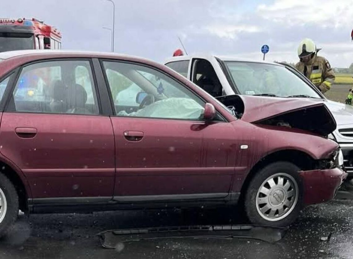 Znowu kolizja na obwodnicy Lubrańca. Przyczyną wymuszenie pierwszeństwa