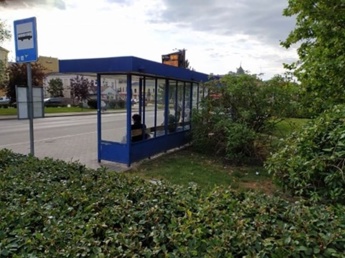 Zwłoki 72-latka znaleziono na przystanku