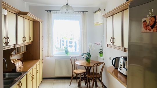 FUNKCJONALNE 2-POKOJOWE MIESZKANIE Z BALKONEM W ŚWIETNEJ LOKALIZACJI FUNKCJONALNE 2-POKOJOWE MIESZKANIE Z BALKONEM W ŚWIETNEJ LOKALIZACJI
