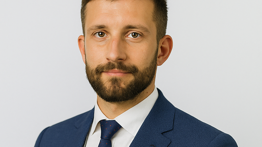 Dominik Chmiel - Finanse, Kredyty, Ubezpieczenia
