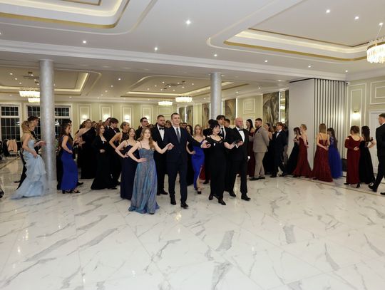 Studniówka Zespołu Szkół Chemicznych Studniówka Zespołu Szkół Chemicznych