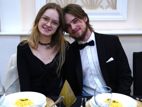 Studniówka maturzystów z Branżowej Szkoły II Stopnia w Centrum Kształcenia Zawodowego i Ustawicznego we Włocławku Studniówka maturzystów z Branżowej Szkoły II Stopnia w Centrum Kształcenia Zawodowego i Ustawicznego we Włocławku